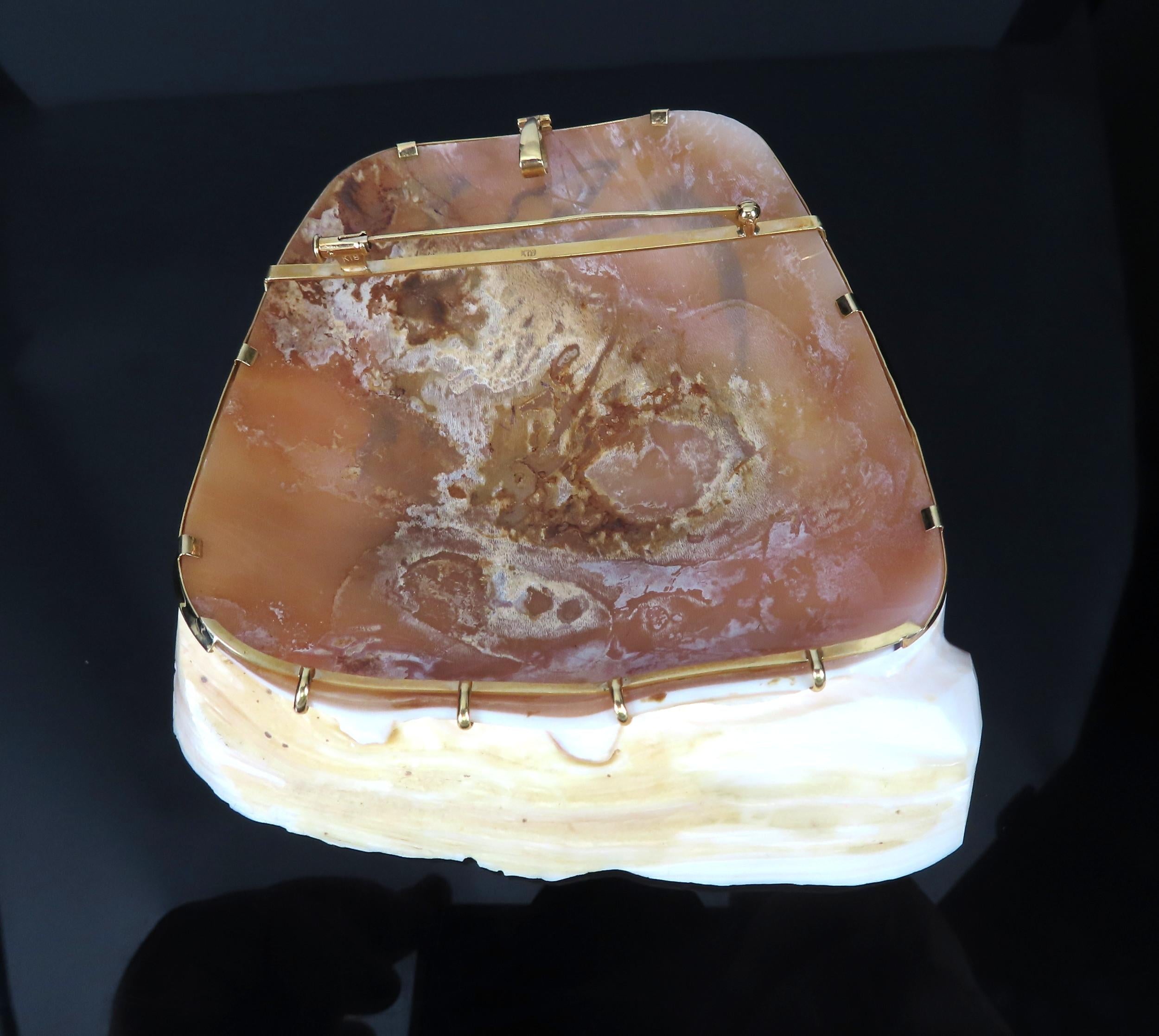 Vintage 92x90mm Hand Carved Shell Cameo 18K Yellow Gold Pendant Brooch 80.2g