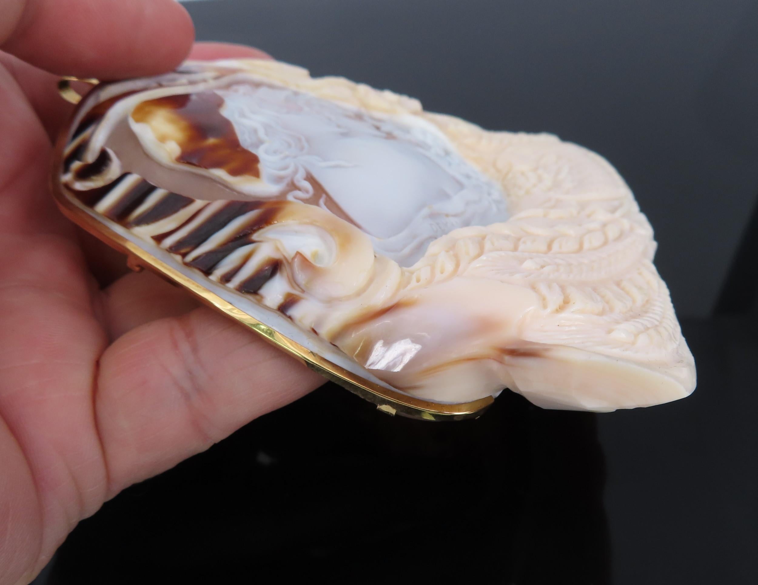 Vintage 92x90mm Hand Carved Shell Cameo 18K Yellow Gold Pendant Brooch 80.2g
