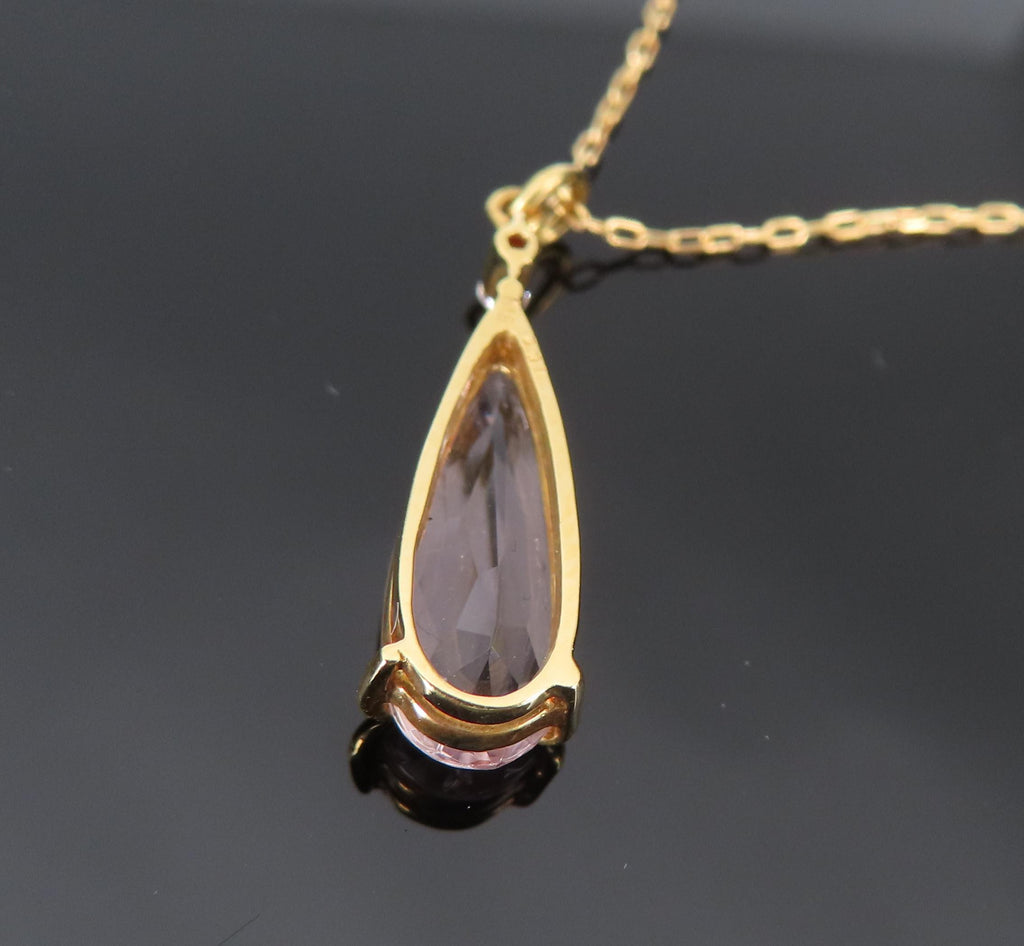 Vintage 1.11ct Natural Morganite & 0.01ct Diamond 18K Yellow Gold Necklace