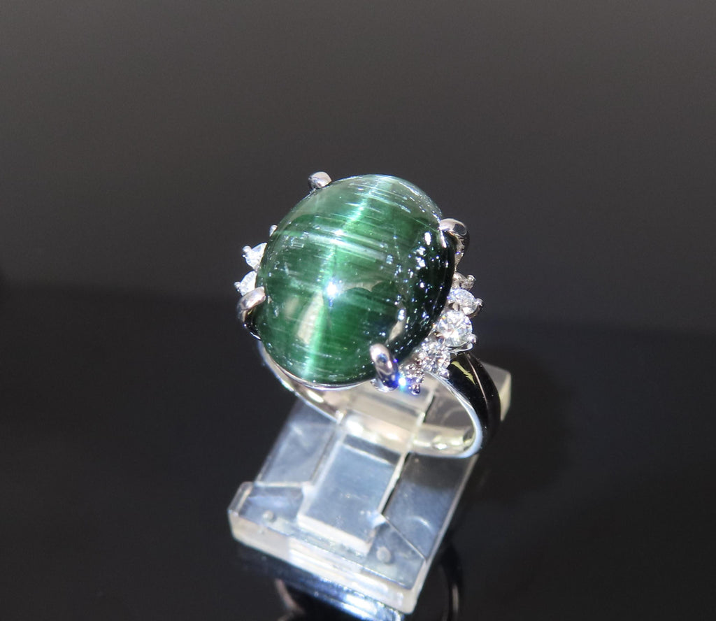 8.05ct Natural Cat's Eye Green Tourmaline 0.26ct Diamond Platinum Ring Size 6.75