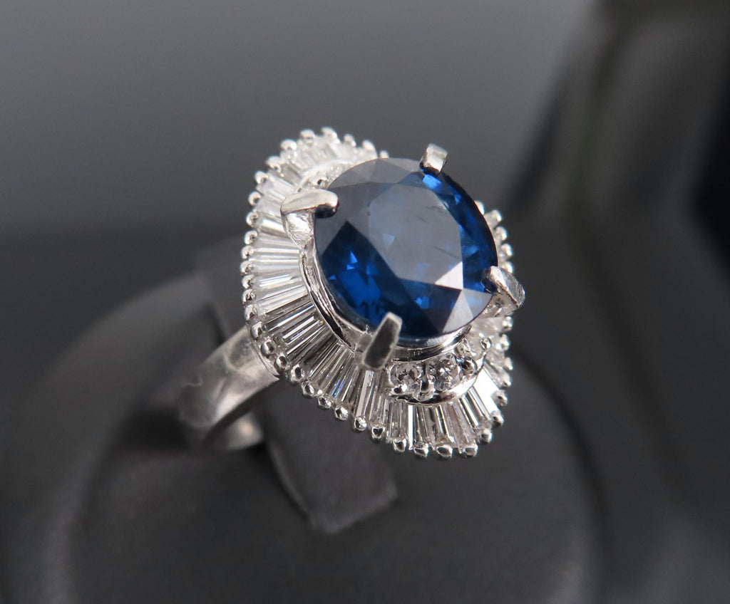 Fine 3.01ct GIA Royal Blue Sapphire & 0.64ct Diamond Platinum Ring, Size 5.75