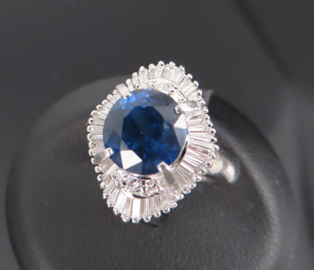 Fine 3.01ct GIA Royal Blue Sapphire & 0.64ct Diamond Platinum Ring, Size 5.75
