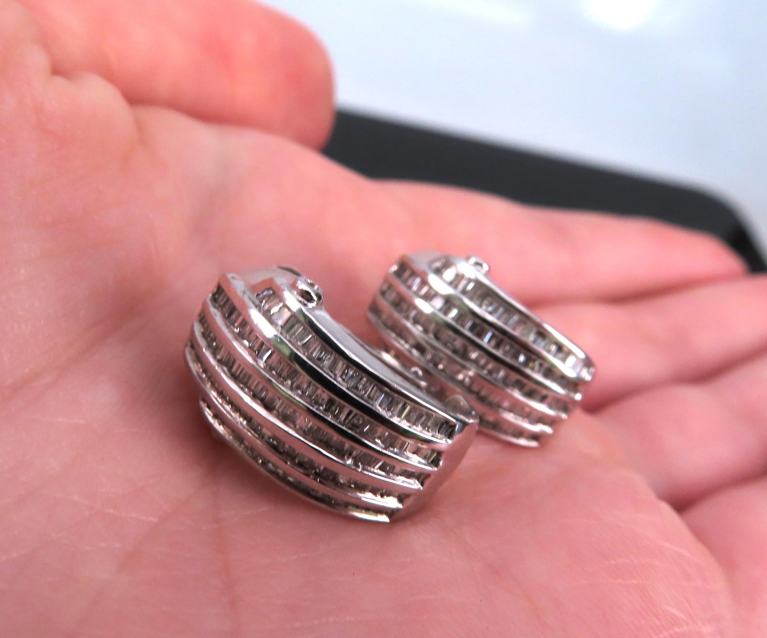 Vintage 2.0ct Baguette Cut Diamond Platinum & 18K White Gold Clip Earrings
