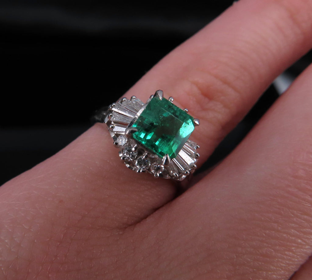 Vintage 0.90ct Colombian Emerald & 0.37ct Diamond Platinum Ring, Size 3.75