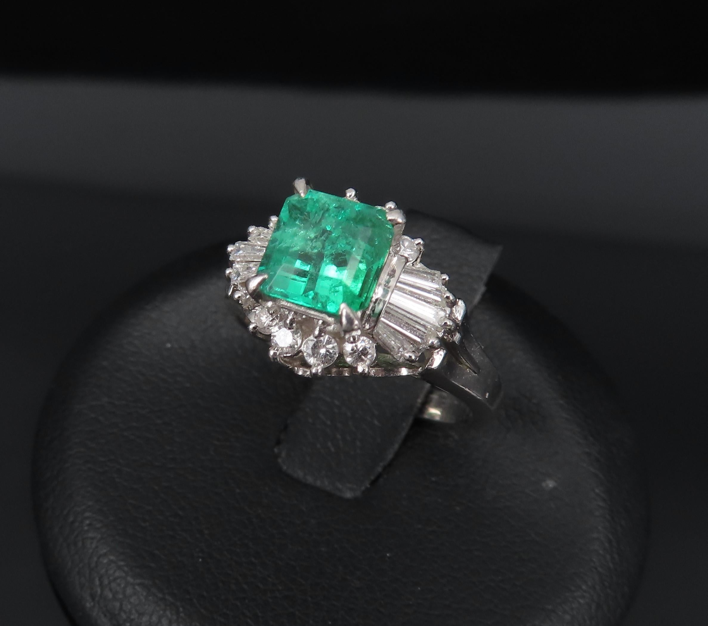 Vintage 0.90ct Colombian Emerald & 0.37ct Diamond Platinum Ring, Size 3.75