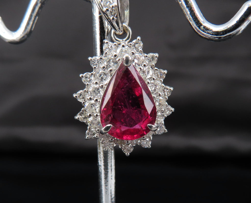 Fine 2.61ct Intense Red Rubellite Tourmaline & 1.03ct Diamond Platinum Pendant