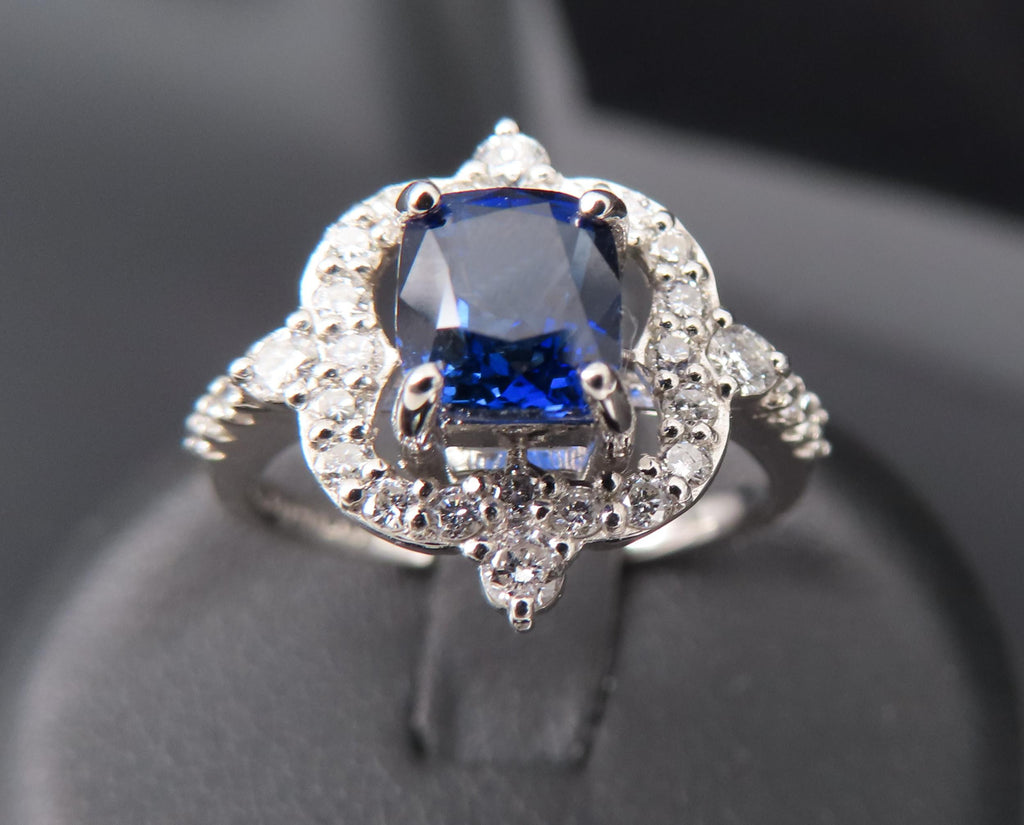 1.47ct Royal Blue GIA Certified Sapphire 0.48ct Diamond Platinum Ring, Size 6.5