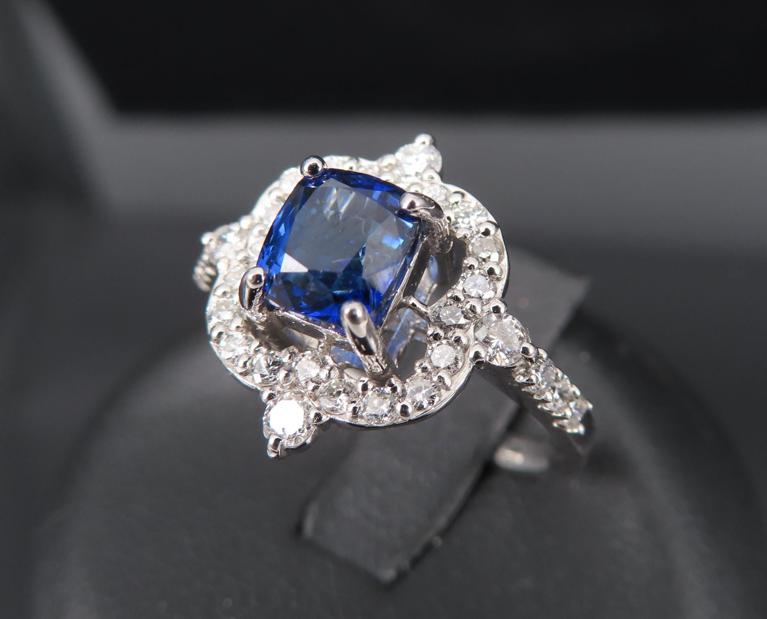 1.47ct Royal Blue GIA Certified Sapphire 0.48ct Diamond Platinum Ring, Size 6.5