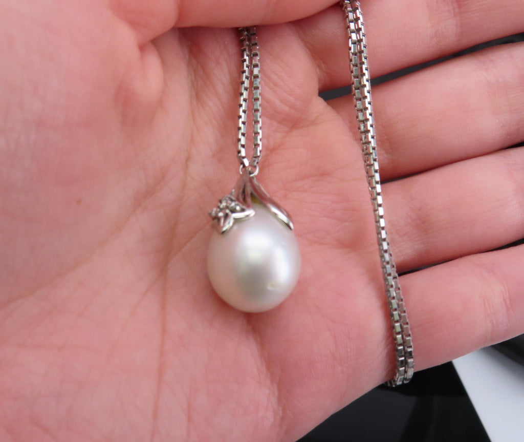 Vintage 13.8mm South Seas Tear Drop Pearl & 0.05ct Diamond 19" Platinum Necklace