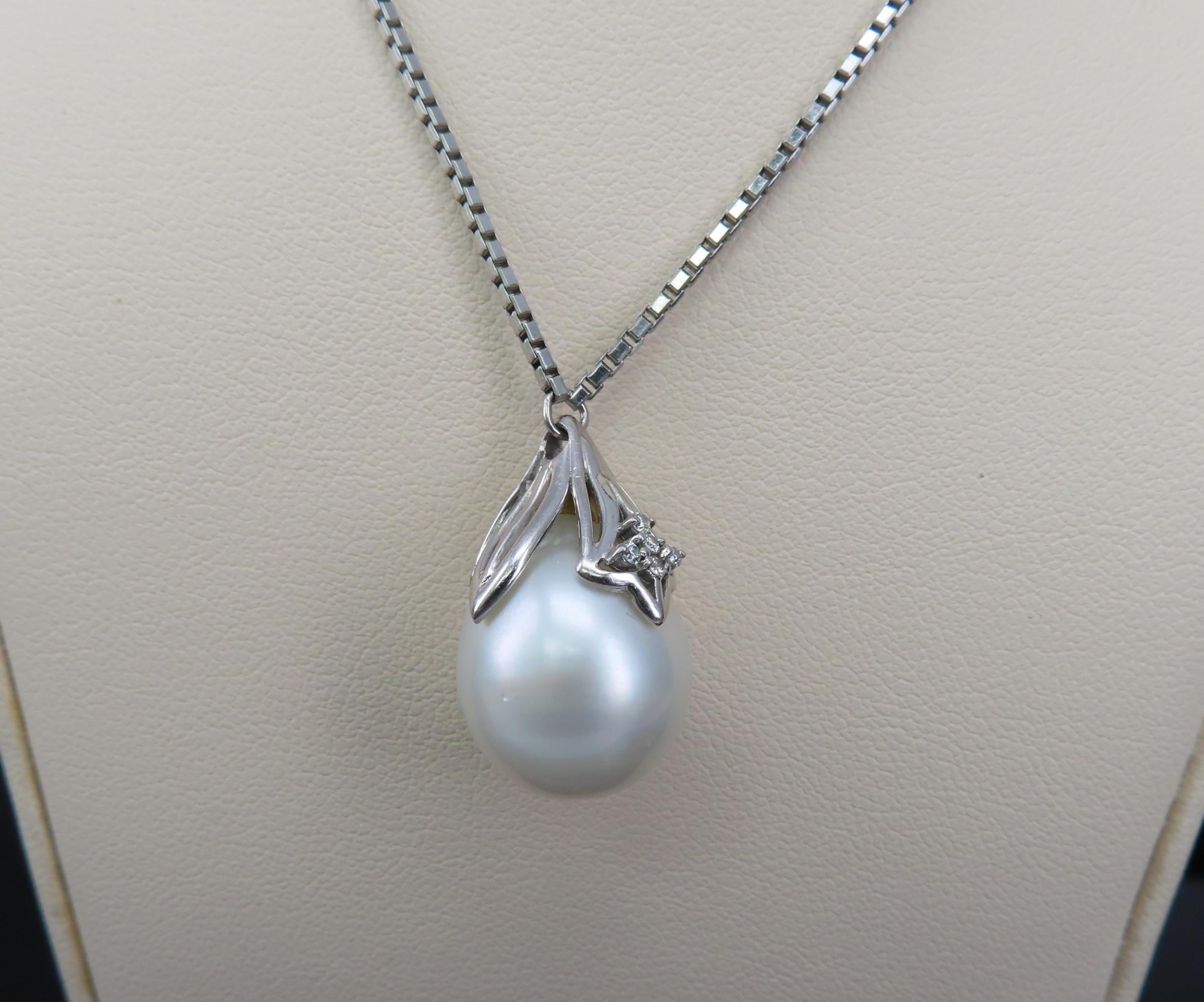 Vintage 13.8mm South Seas Tear Drop Pearl & 0.05ct Diamond 19" Platinum Necklace