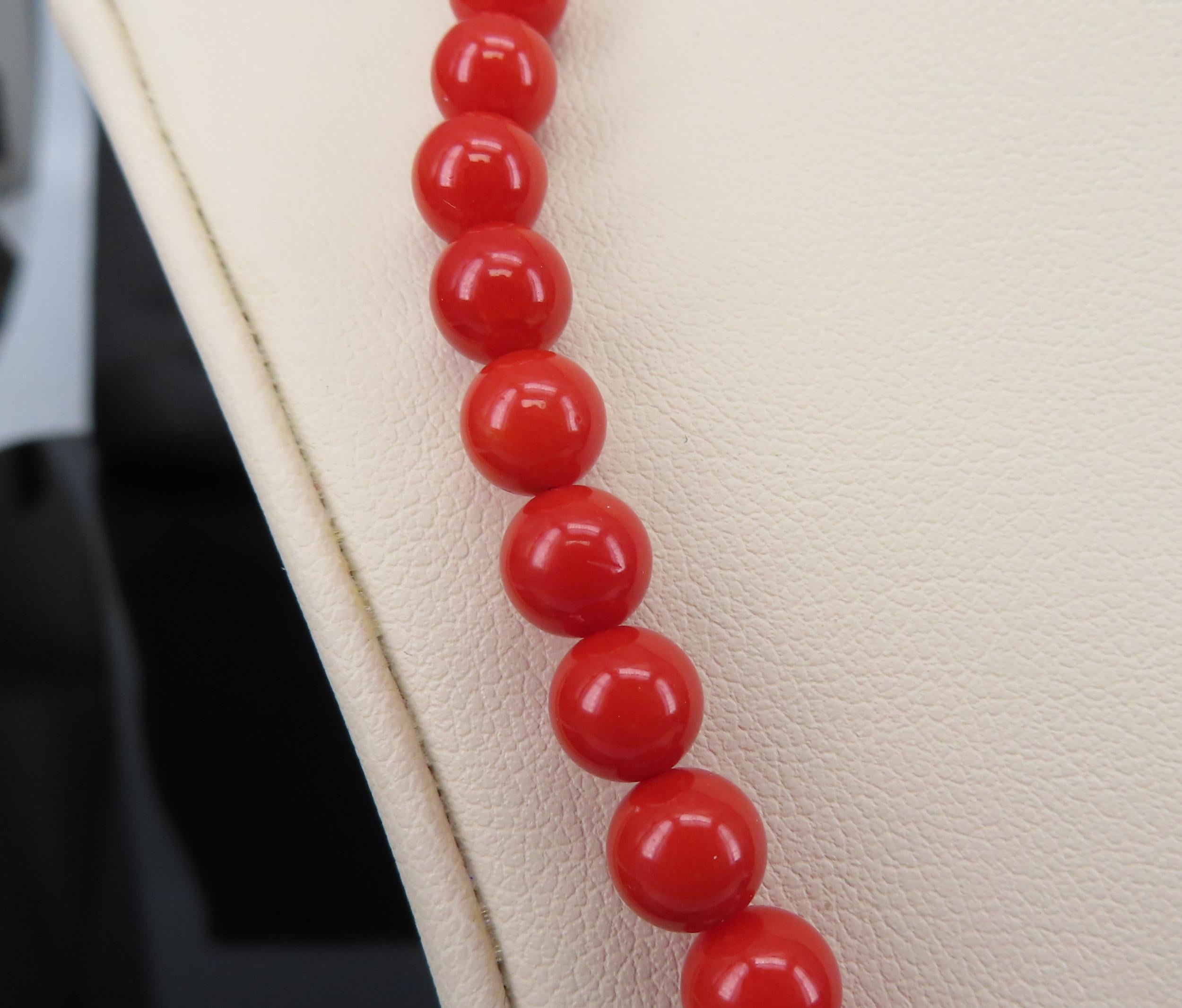 Fine 4.9-8.6mm Natural Untreated Ox Blood Red Coral 14K Yellow Gold Necklace