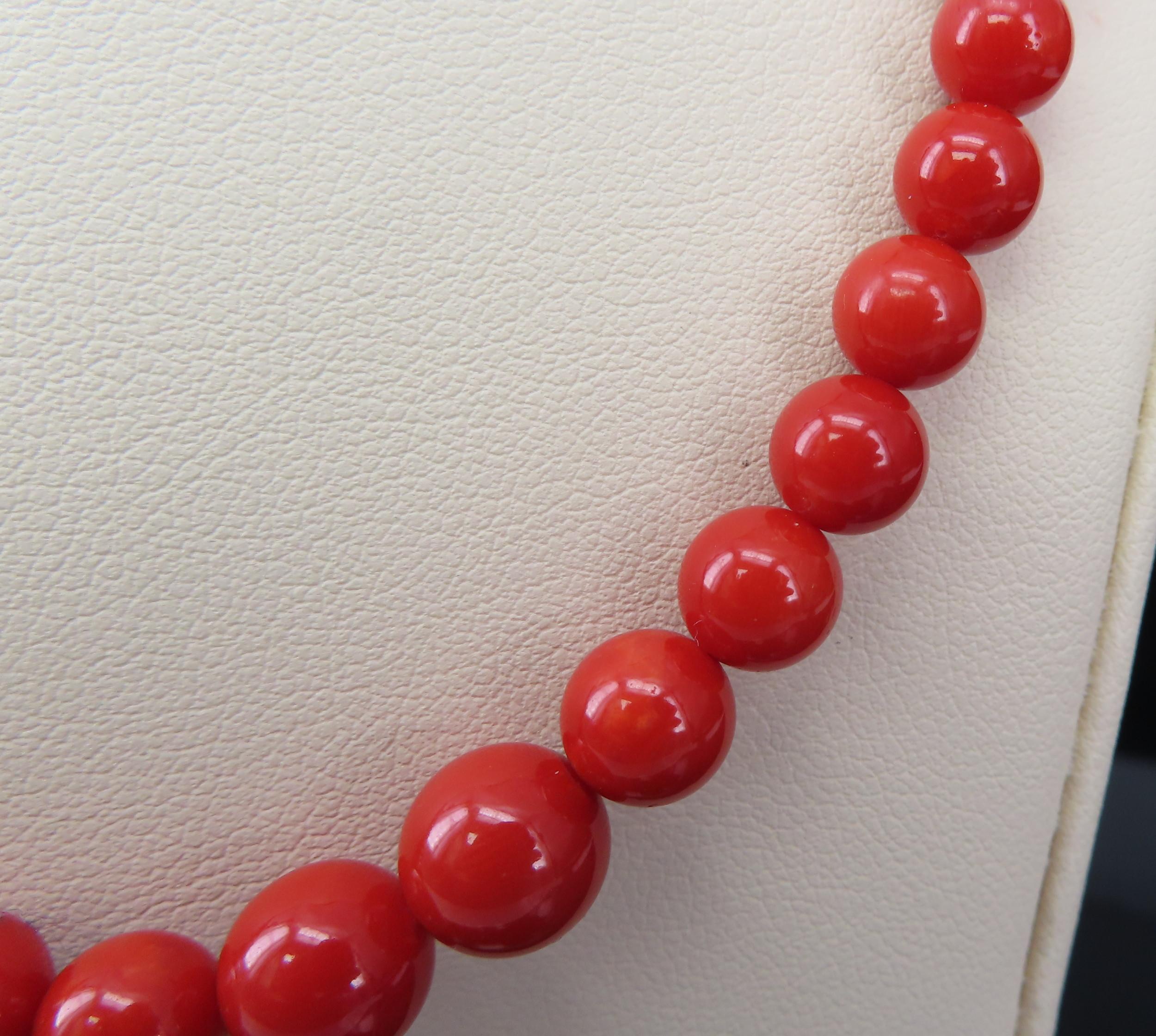 8.6mm Intense Red Natural Untreated Ox Blood Coral 14K Gold 16.5" Necklace 23.4g