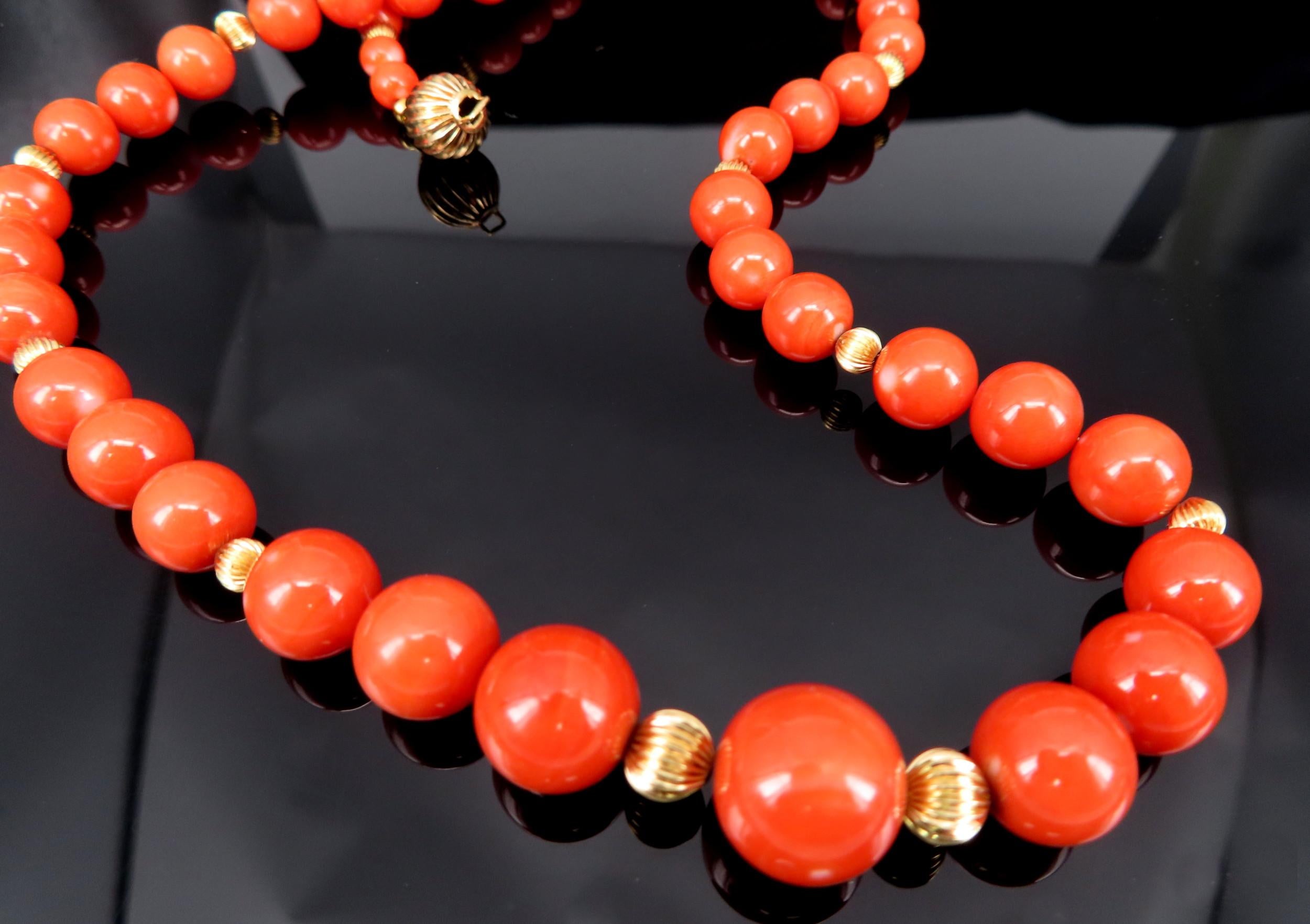 Vintage 12.5-5mm Natural Untreated Coral 14K Yellow Gold 22.5" Necklace 45.5g