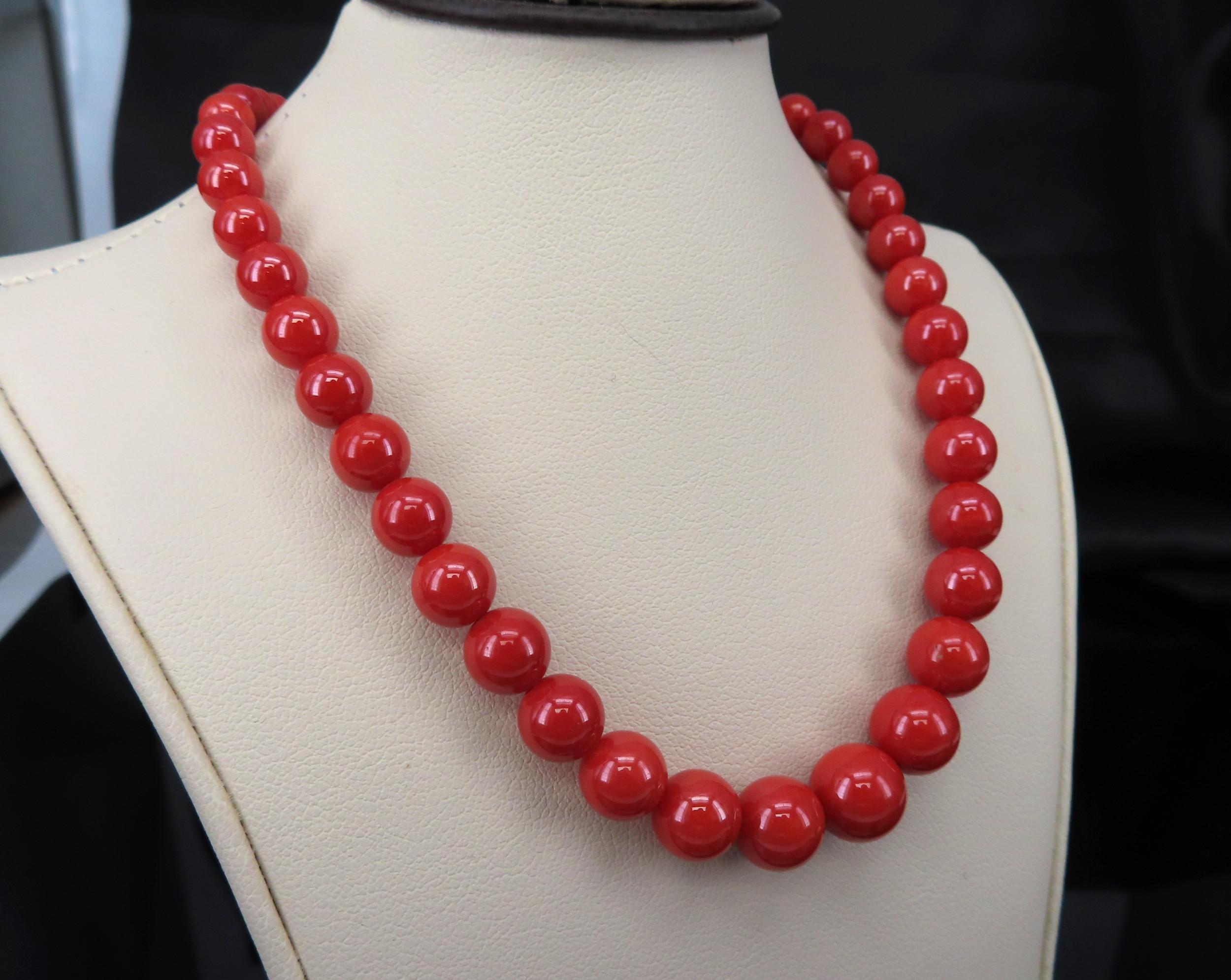 Fine 3.6-9.3mm Natural Untreated Ox Blood Coral 14K Yellow Gold 16.5" Necklace