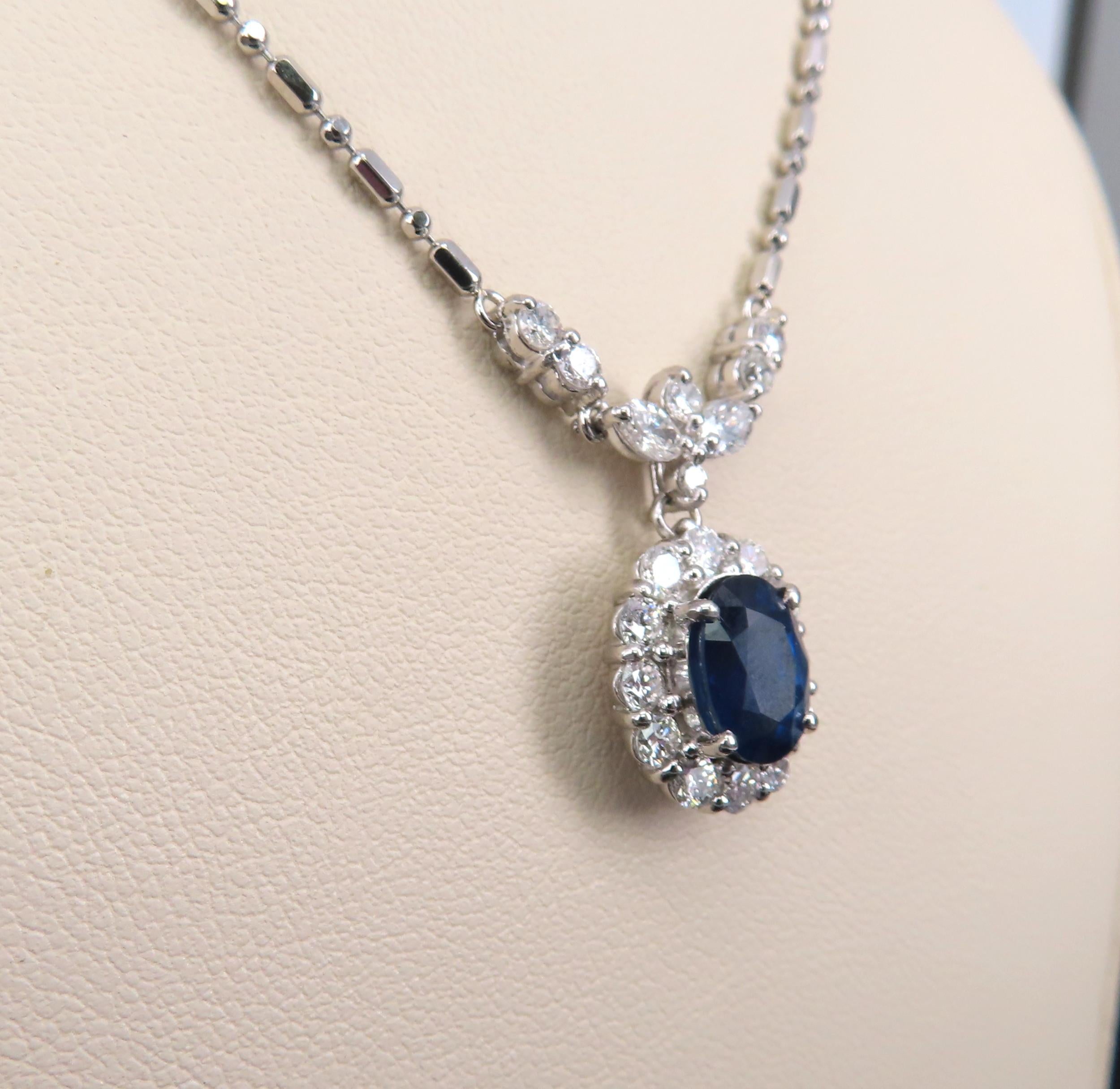 Fine 2.50ct GIA Certified Sapphire & 1.28ct Diamond Platinum Necklace