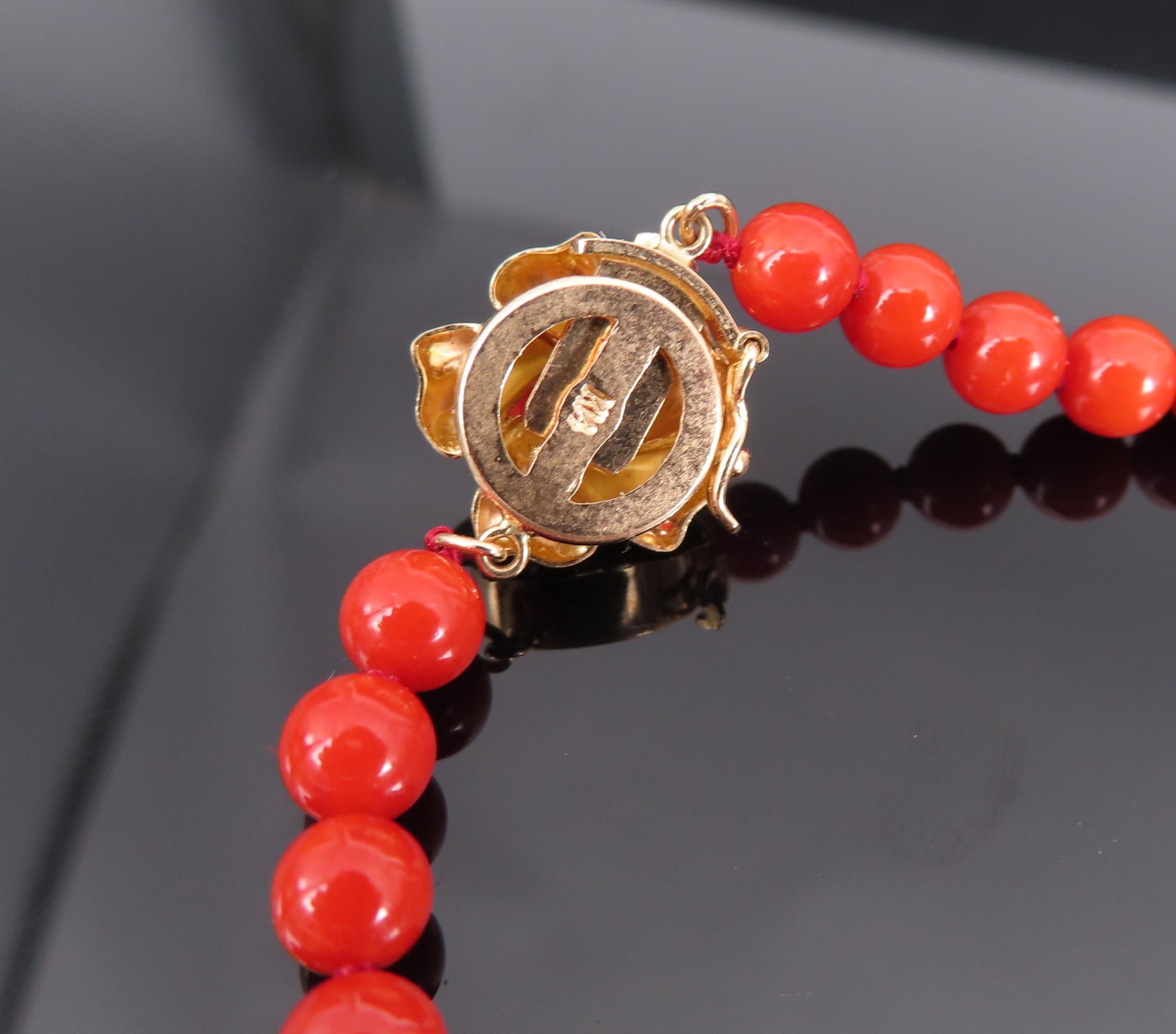 Fine 4.9-8.6mm Natural Untreated Ox Blood Red Coral 14K Yellow Gold Necklace