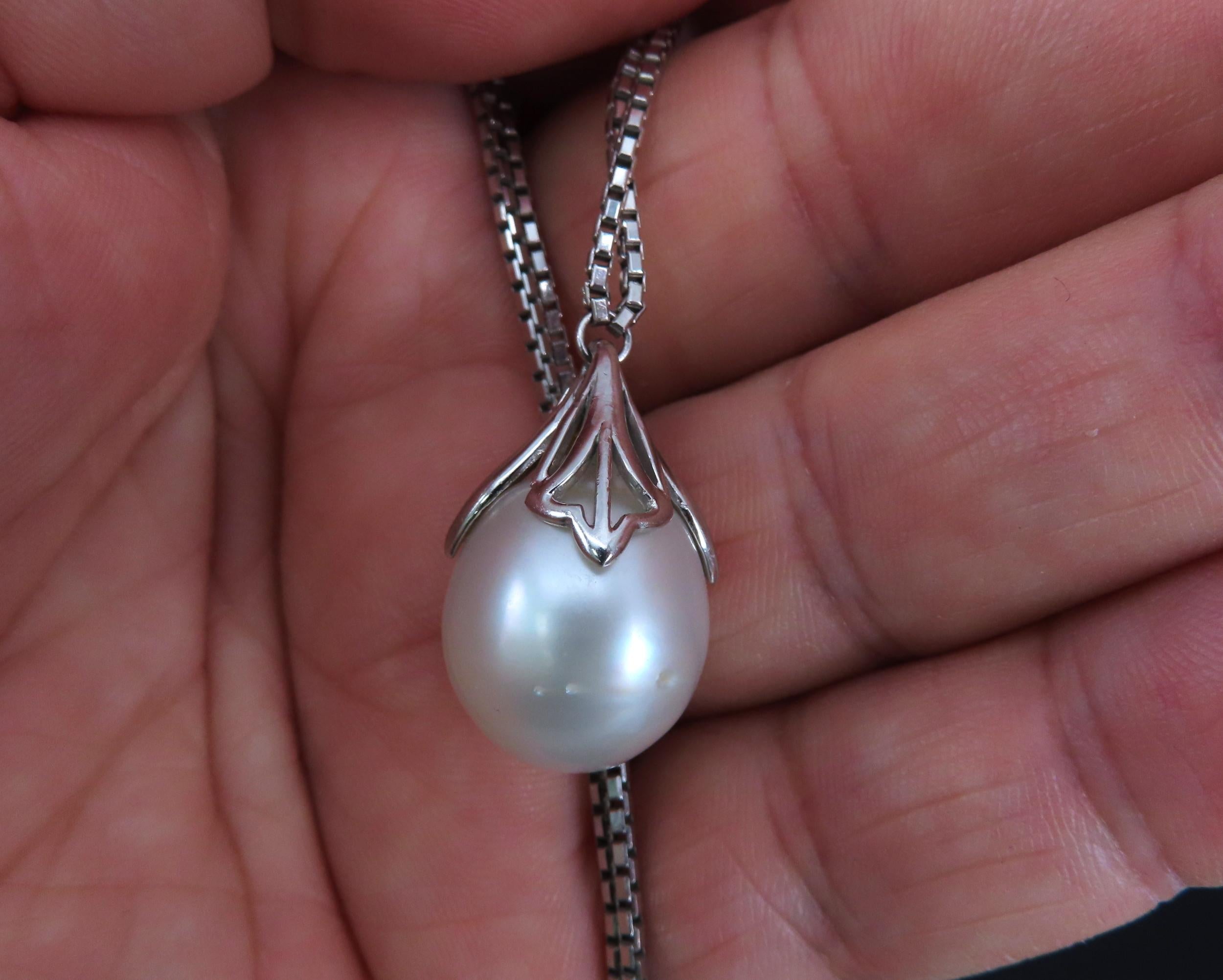 Vintage 13.8mm South Seas Tear Drop Pearl & 0.05ct Diamond 19" Platinum Necklace
