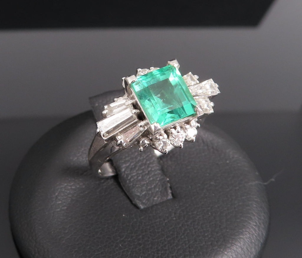 Fine Clean 1.48ct GIA No Oil Emerald 0.76ct Diamond Platinum Ring, Size 5.5