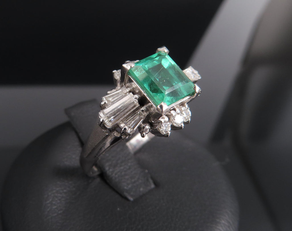 Fine Clean 1.48ct GIA No Oil Emerald 0.76ct Diamond Platinum Ring, Size 5.5
