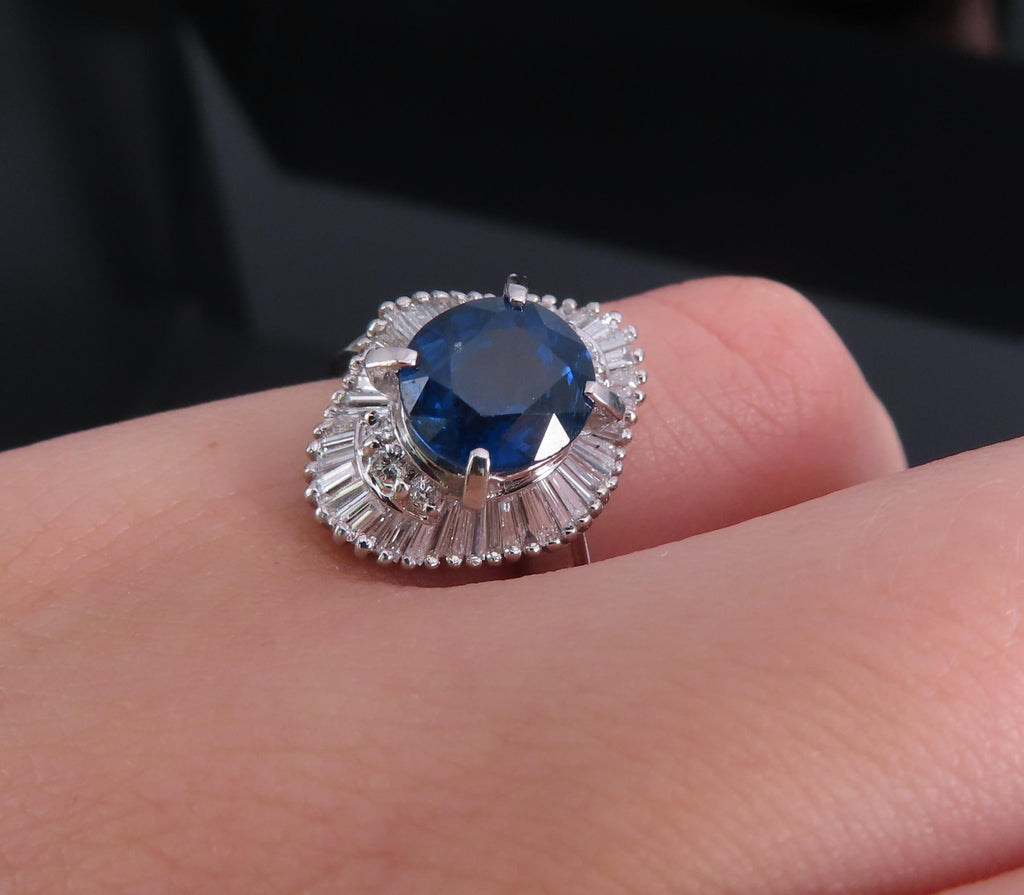 Fine 3.01ct GIA Royal Blue Sapphire & 0.64ct Diamond Platinum Ring, Size 5.75