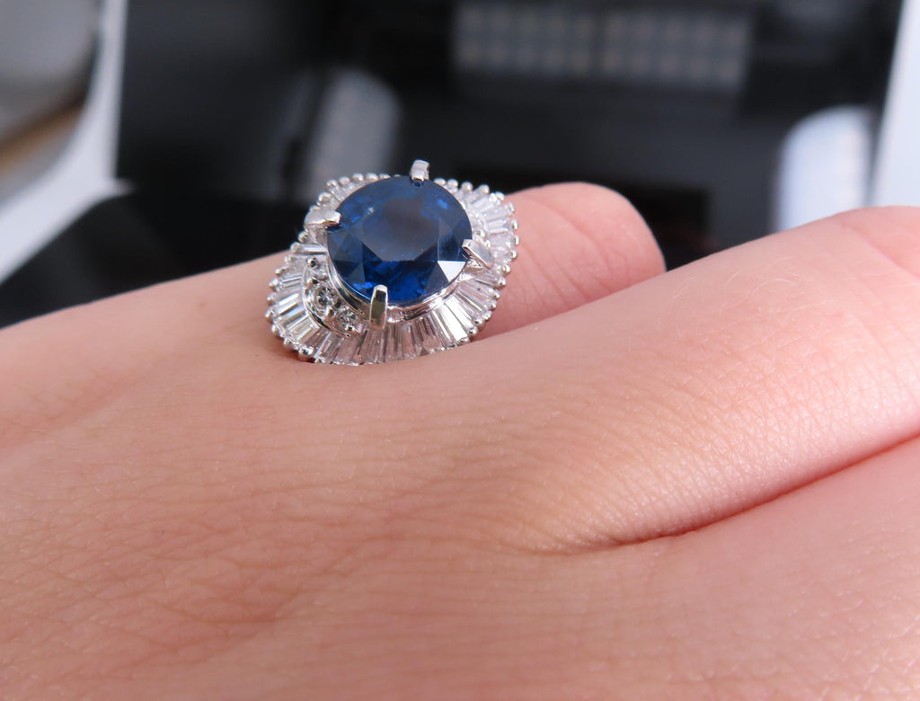 Fine 3.01ct GIA Royal Blue Sapphire & 0.64ct Diamond Platinum Ring, Size 5.75