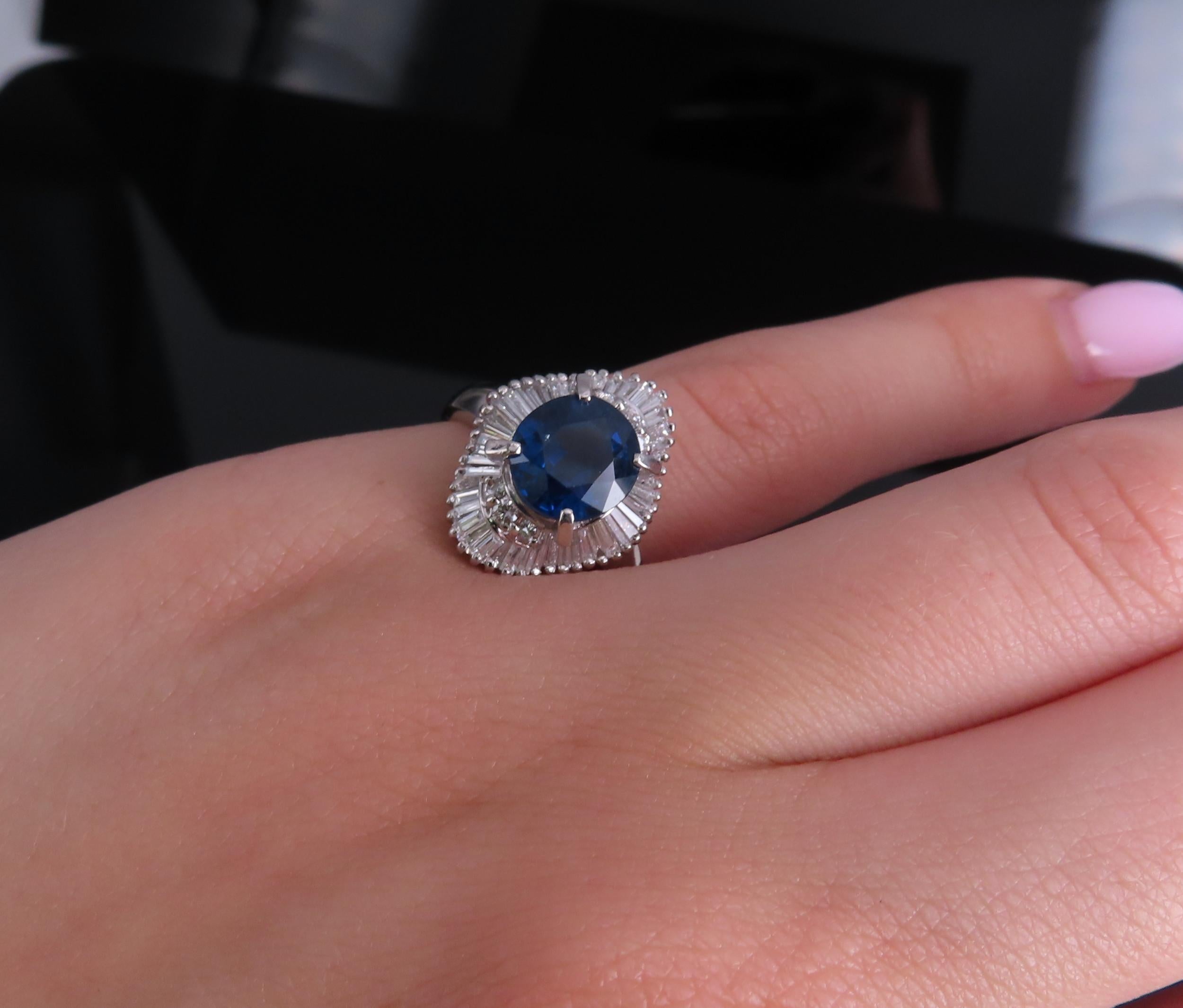 Fine 3.01ct GIA Royal Blue Sapphire & 0.64ct Diamond Platinum Ring, Size 5.75