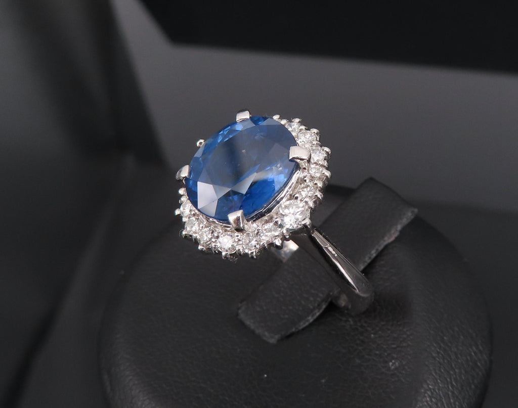 Estate GIA 4.06ct Cornflower Blue Sapphire & 0.41ct Diamond Platinum Ring Size 6