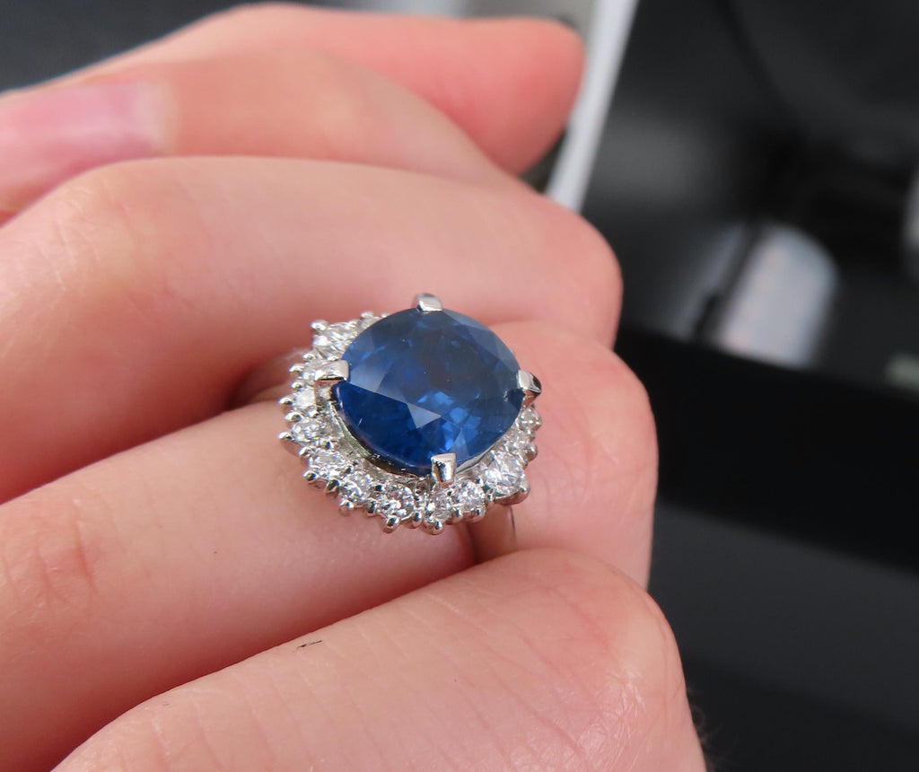 Estate GIA 4.06ct Cornflower Blue Sapphire & 0.41ct Diamond Platinum Ring Size 6