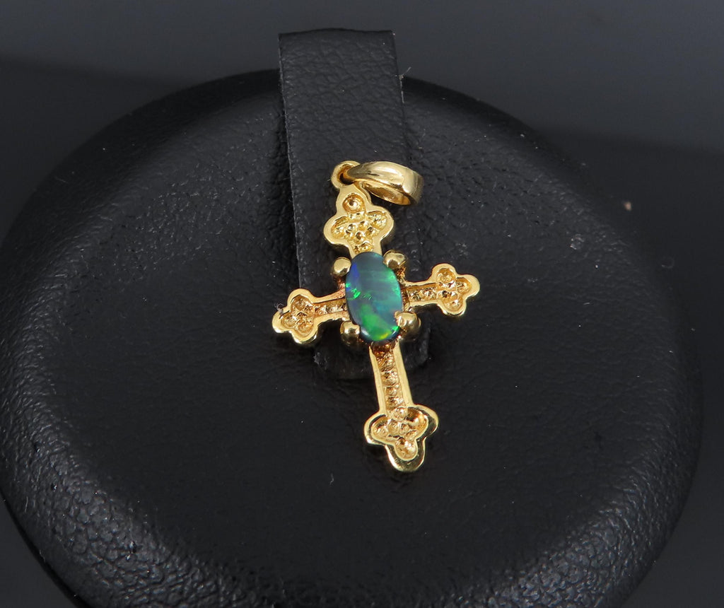 Vintage 0.10ct Natural Black Opal & 18K Yellow Gold Cross Botonny Pendant Charm