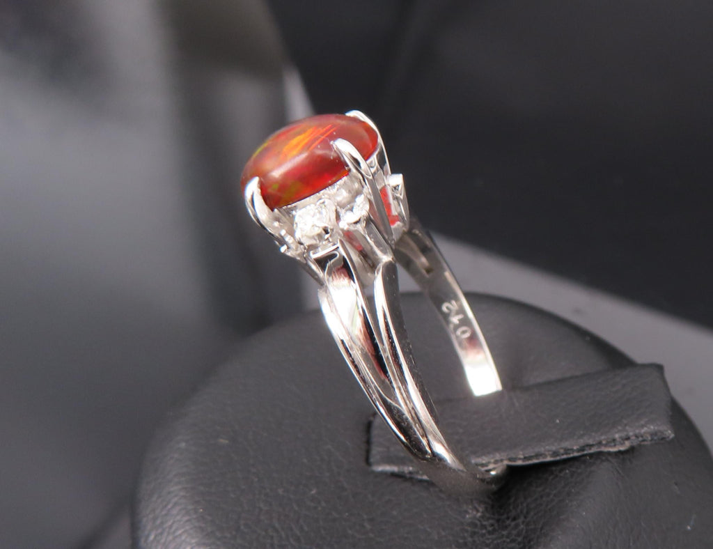Vintage 1.05ct Natural Fire Opal 0.12ct Diamond Platinum Ring Size 6.25