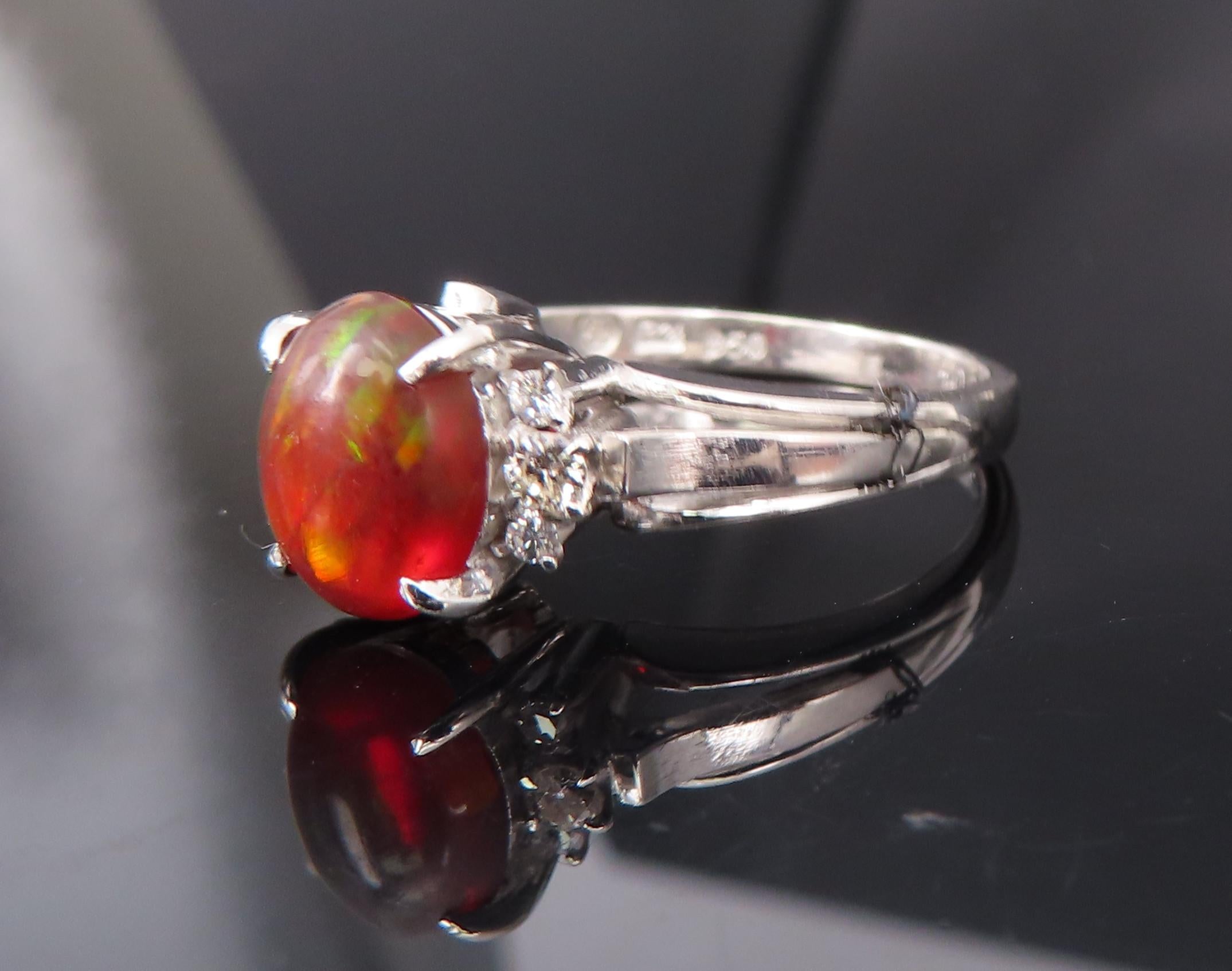 Vintage 1.05ct Natural Fire Opal 0.12ct Diamond Platinum Ring Size 6.25