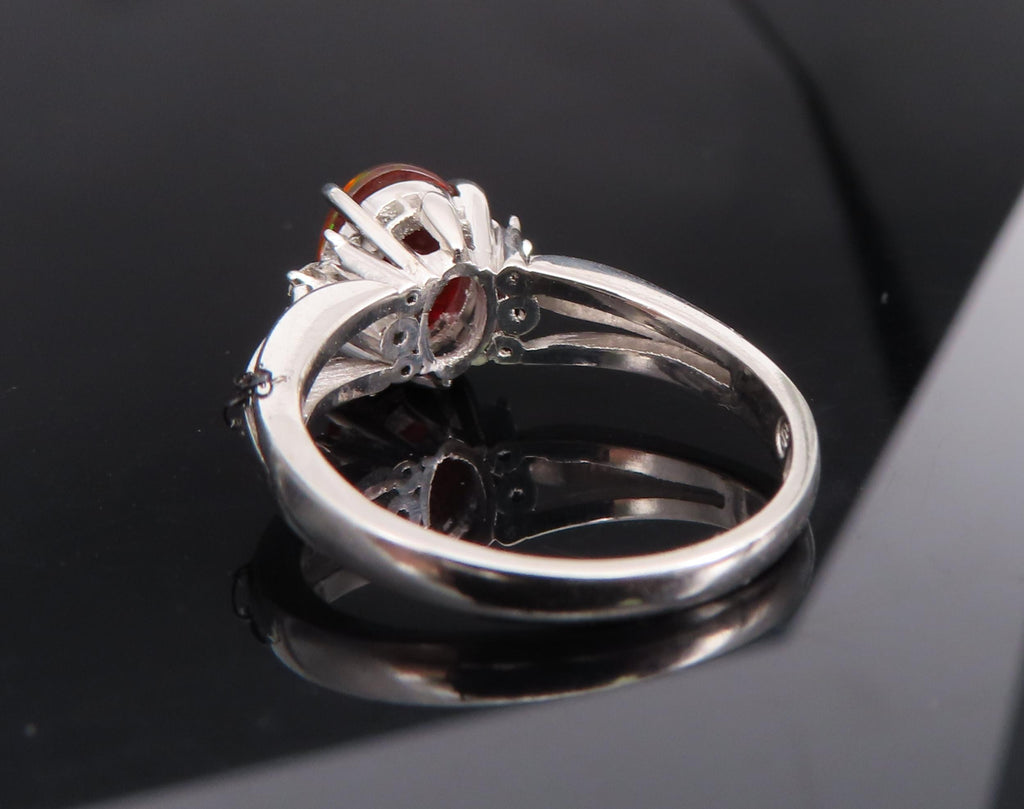 Vintage 1.05ct Natural Fire Opal 0.12ct Diamond Platinum Ring Size 6.25