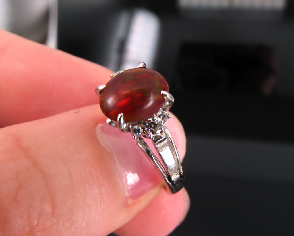 Vintage 1.05ct Natural Fire Opal 0.12ct Diamond Platinum Ring Size 6.25