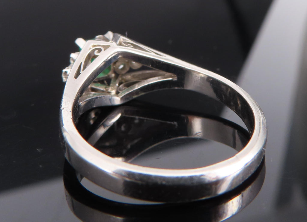 Vintage 0.26ct Colombian Emerald 0.06ct Diamond Platinum Ring Size 7