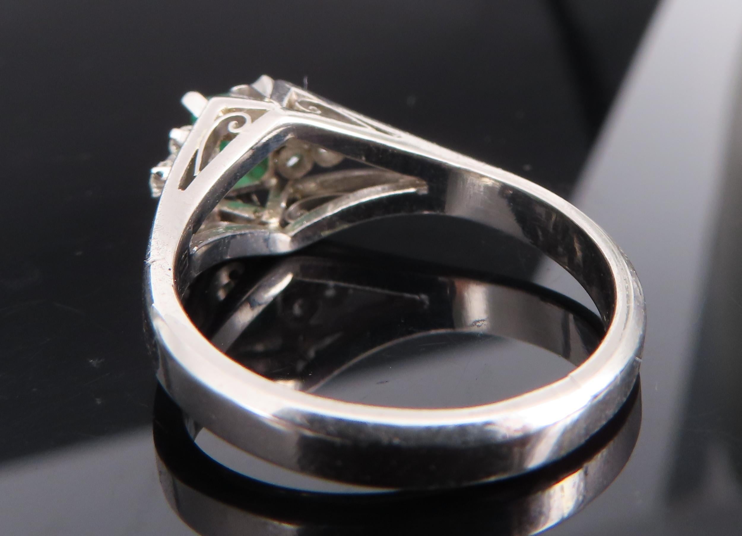 Vintage 0.26ct Colombian Emerald 0.06ct Diamond Platinum Ring Size 7