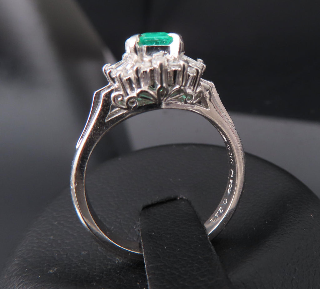 Vintage 0.30ct Colombian Emerald & 0.24ct Diamond Platinum Cocktail Ring Size 5