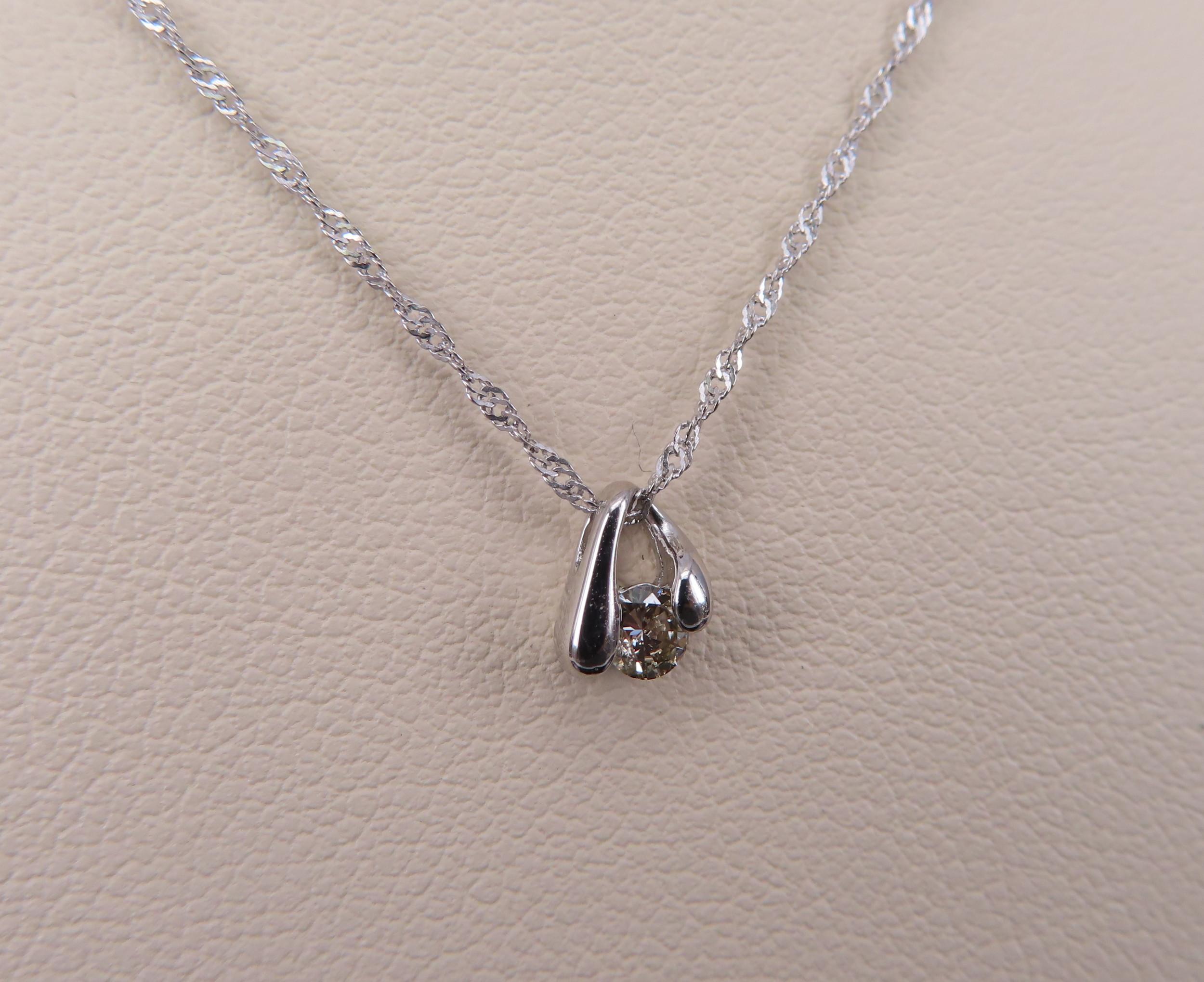 Vintage 0.10ct Diamond & Platinum Double Tear Drop Pendant Necklace