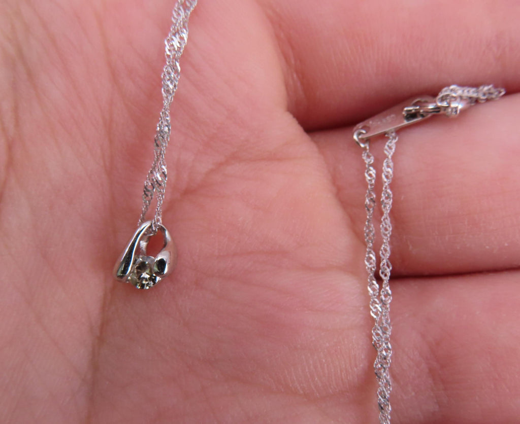 Vintage 0.10ct Diamond & Platinum Double Tear Drop Pendant Necklace