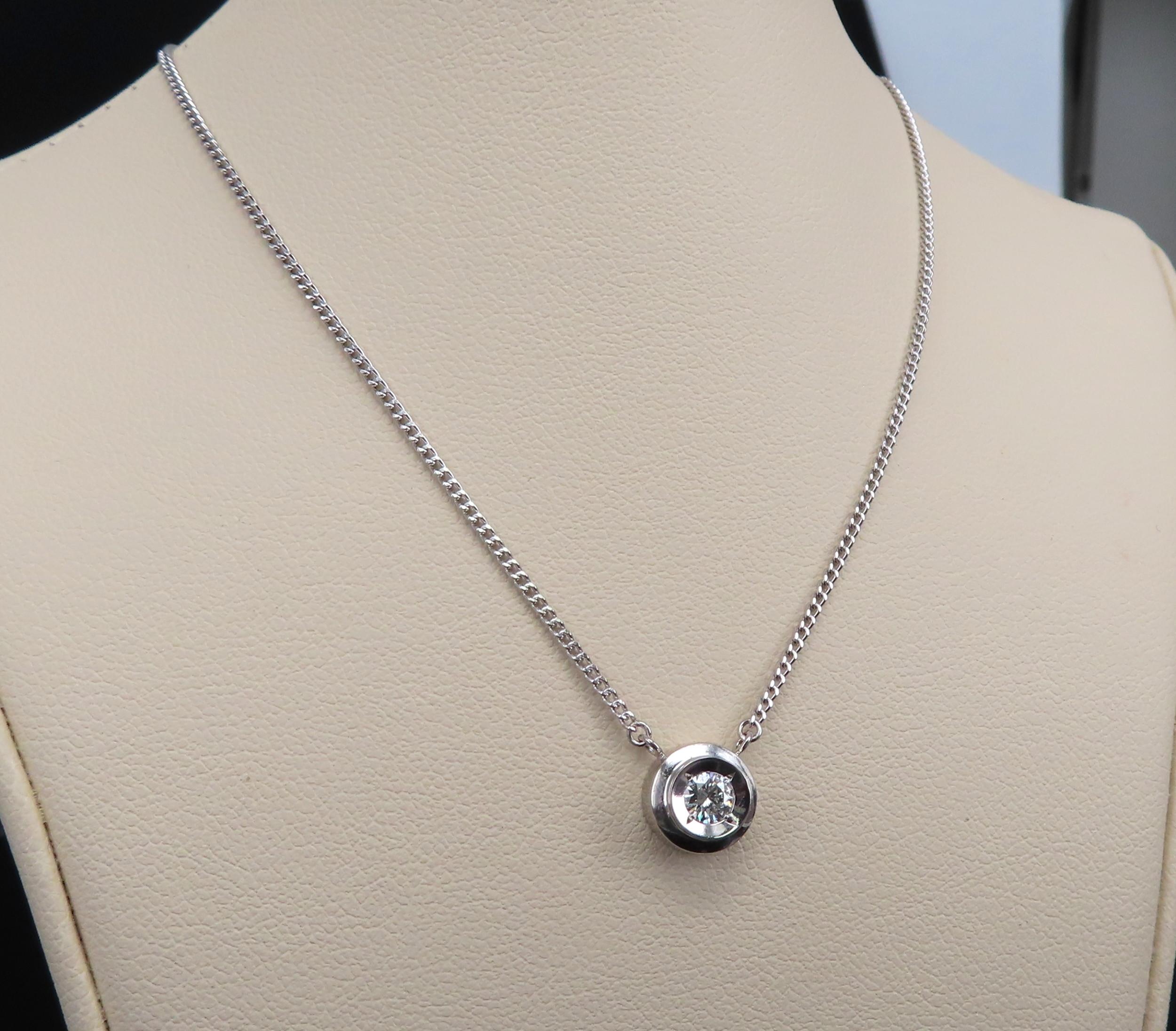 Vintage 0.19ct Round Brilliant Cut Natural Diamond Platinum Chain Necklace
