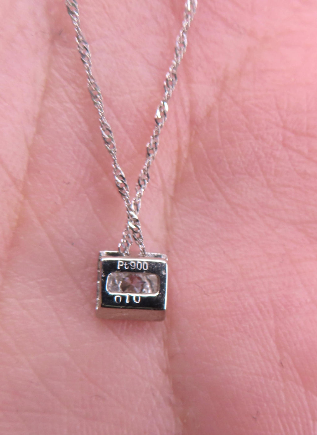Vintage 0.10ct Round Natural Diamond Platinum Box Pendant Chain Necklace