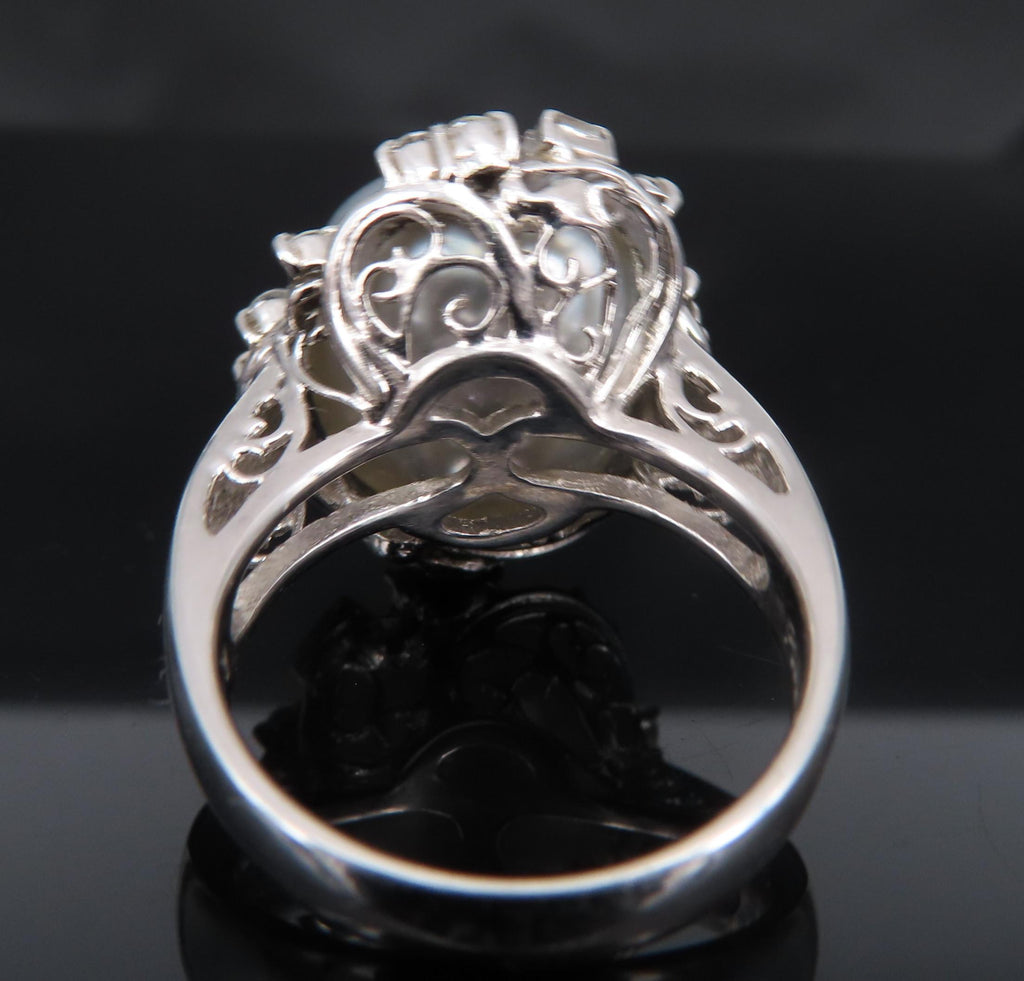Vintage 15.7mm Baroque Pearl & 0.70ct Diamond Platinum Halo Ring, Size 6.25