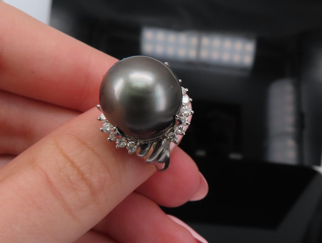 Vintage 14.2mm Black Tahitian Pearl 0.50ct Diamond Platinum Halo Ring Size 6.5