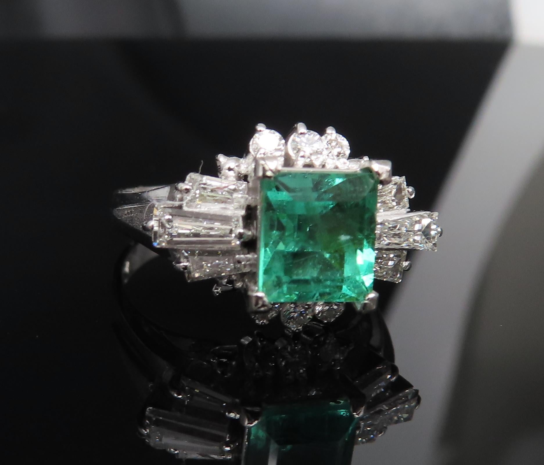 Fine Clean 1.48ct GIA No Oil Emerald 0.76ct Diamond Platinum Ring, Size 5.5
