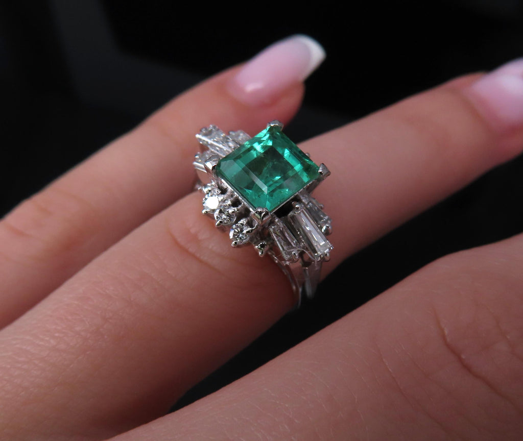 Fine Clean 1.48ct GIA No Oil Emerald 0.76ct Diamond Platinum Ring, Size 5.5