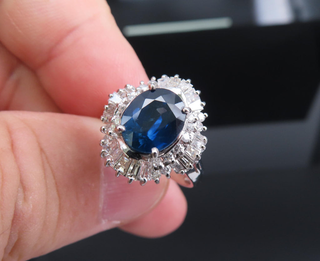 Fine 2.80ct Deep Blue Sapphire & 0.90ct Diamond Platinum Cocktail Ring, Size 7