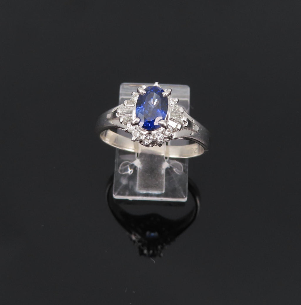 Vintage 0.96ct Blue Sapphire & 0.26ct Diamond Platinum Cocktail Ring Size 7