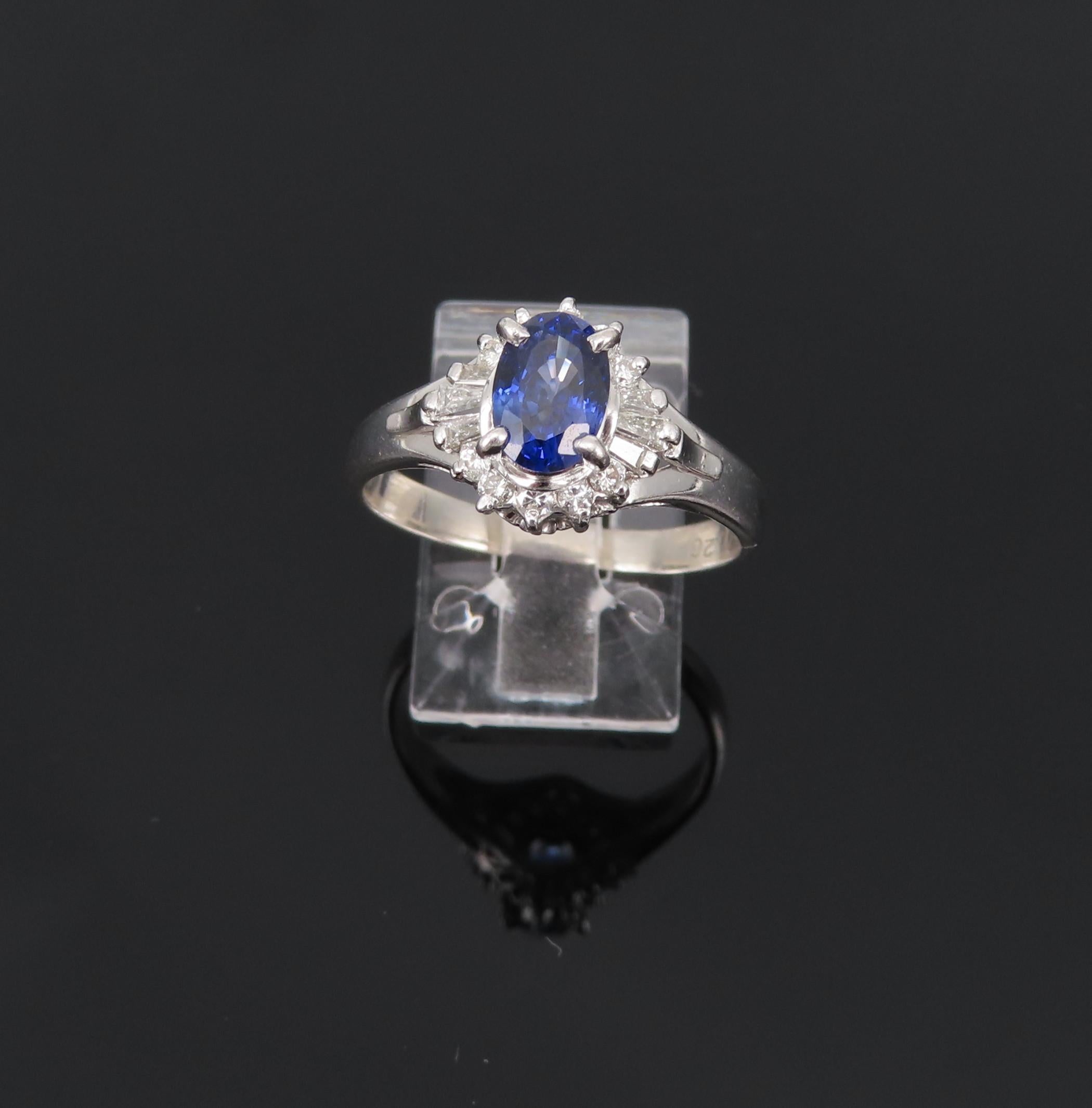 Vintage 0.96ct Blue Sapphire & 0.26ct Diamond Platinum Cocktail Ring Size 7