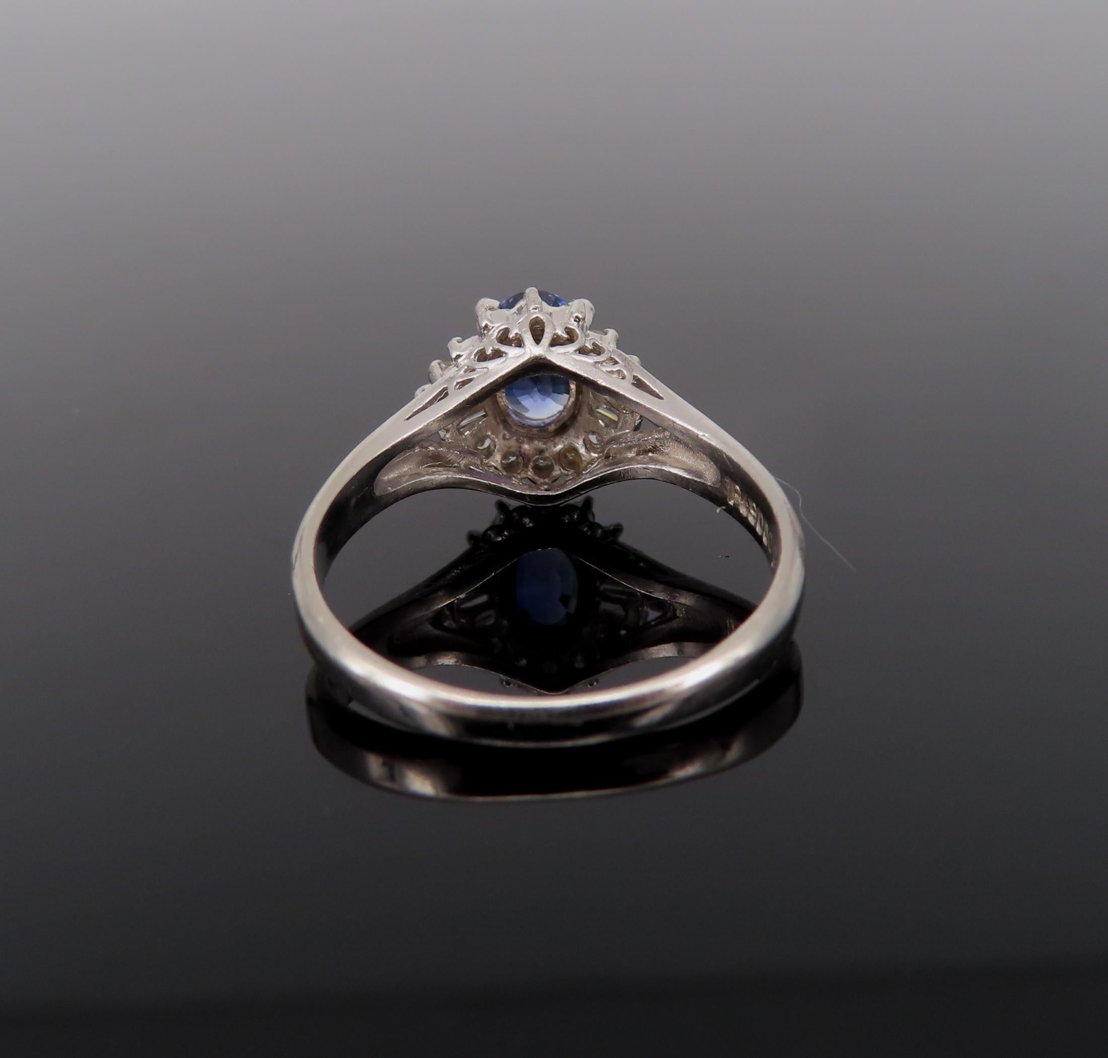 Vintage 0.96ct Blue Sapphire & 0.26ct Diamond Platinum Cocktail Ring Size 7