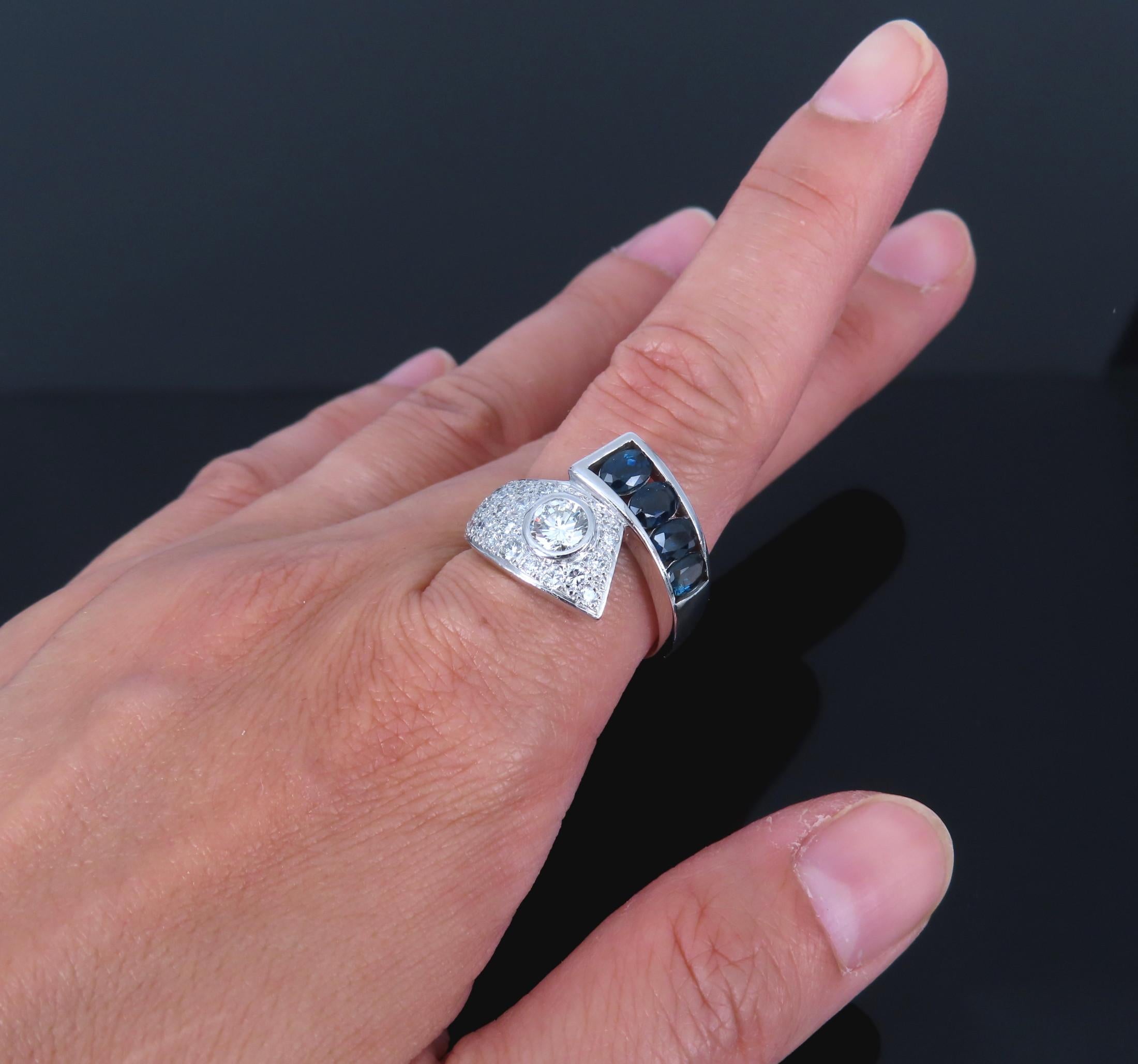Vintage 0.88ct Diamond & 0.90ct Sapphire Platinum Crossover Ring Size 7 11.3gr