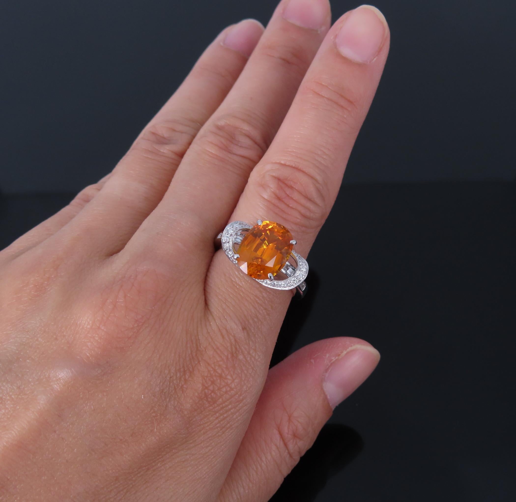 4.49ct GIA Vivid Orange Sapphire & 0.51ct Diamond Platinum Ring Size 6.5 8.1gr